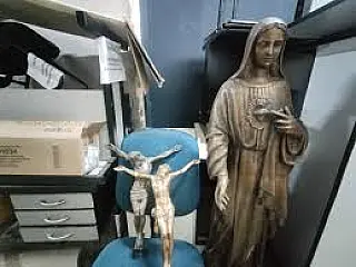 Dois são presos após furtarem imagens de santos de cemitério em Campo Grande