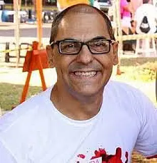 Transplantado de medula óssea, Professor Carlão conta sobre superação de leucemia