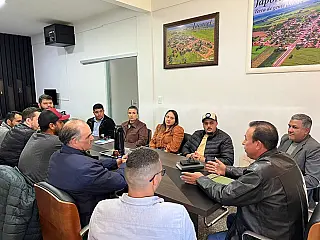 Governo de Japorã e Sebrae definem estratégias para implantação da Feira do Produtor