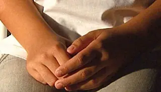 Padrasto estupra menina de 11 anos e diz a mulher estar 'apaixonado' por criança
