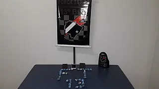 Polícia Militar prende mulher por traficar maconha
