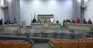 Câmara de Ivinhema derruba veto do Executivo por 9 votos a 1 em projeto sobre condutores de ambulância
