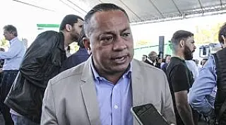 Governo do Estado vai pagar metade do 13° salário em julho aos servidores públicos