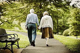 Casal de Servidores se Aposenta no Mesmo Dia e Comemora com Viagem