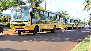 Ouvinte diz que prefeito cortou o transporte escolar de alunos da rede estadual