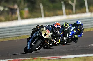 Debaixo de muita chuva, Moto 1000 GP retornou a Campo Grande e agitou o Autódromo Internacional