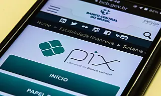 Banco Central lança Pix por aproximação