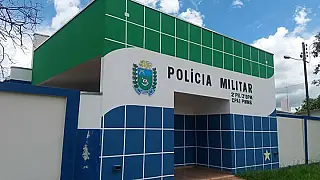 Policia Militar cumpre mandado de busca e apreensão