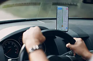 Motoristas de aplicativo e taxistas podem solicitar crédito para veículos novos no país