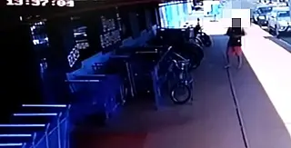 Mulher tem bicicleta levada quando comprava mistura para o almoço em Caarapó