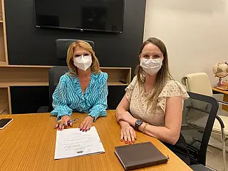 Prefeita Vanda Camilo  apresenta nova procuradora do município.