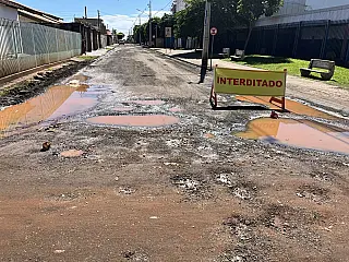 Presidente da câmara de vereadores cobra urgência na recuperação da Rua Ulisses Medeiros