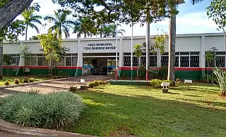 Paranaíba publica licitações para compra de materiais de infraestrutura e esportivos