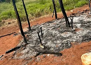Homem incendeia casa com duas crianças dentro por disputa de terreno em MS: 'Vou matar vocês'v