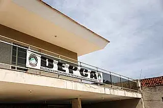 Casal que propôs sexo a três para garota de 13 anos é indiciado por estupro
