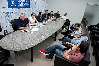 Vereadores debatem com secretária medidas para minimizar déficit de 500 leitos hospitalares