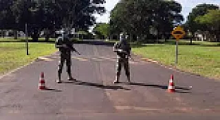 Exército paraguaio fecha acessos entre Coronel Sapucaia e Capitán Bado