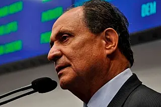 Zé Teixeira intercede por melhorias na Saúde e Educação de Caarapó