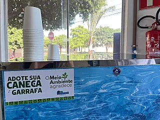 Aparecida do Taboado adota copos de papel em projeto sustentável
