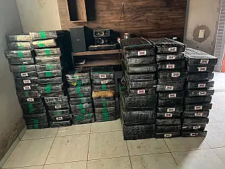 Polícia Civil encontra quase 2 toneladas de maconha em residência de investigado