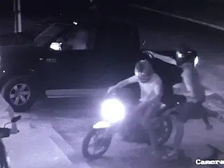 Dupla de moto rende empresário e leva Hilux em Coronel Sapucaia