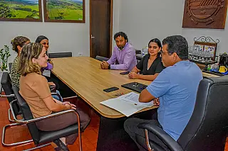 Selvíria empossa novos servidores aprovados em concurso público