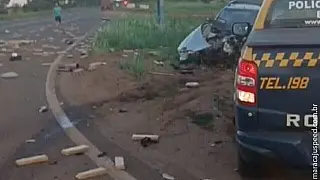 Traficante fica gravemente ferido após perseguição policial e colisão na BR-267
