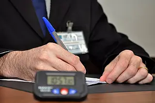 <b>Taquigrafia</b>: Conheça o trabalho silencioso de quem transforma diálogos em documento