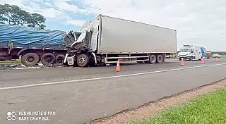 Mais um grave acidente na rodovia MS 306 no sistema "Pare-e-Siga"