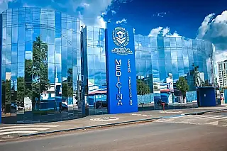 Paraguai amplia oferta de medicina e atrai brasileiros para universidades