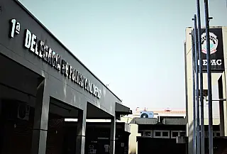 Mulher é agredida com garrafada na cabeça em motel de Dourados