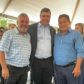 Governo do estado entrega nova viatura para a polícia militar de Aparecida do Taboado