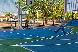Bairro Véstia  em Selviria, ganha quadra poliesportiva revitalizada