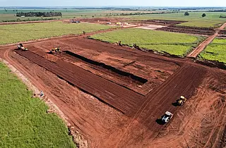 Obras da unidade de processamento de soja avançam em Naviraí