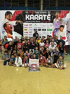 Atletas da Academia Keirós se destacam no VI Open Nacional de Karatê