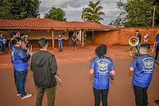 Selvíria comemora 45 anos com ato cívico, música e dança