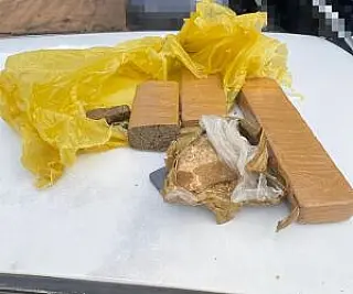Polícia Civil apreende mais de 2,8 kg de drogas e prende dois por tráfico