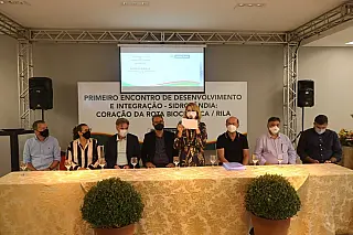 Sidrolândia recebeu o ministro diplomata Parkinson para falar sobre a Rota Bioceânica