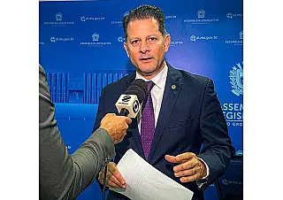 Renato Câmara solicita faixas elevadas para pedestres em frente a escolas de MS