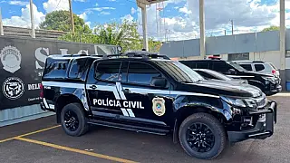 Polícia Civil prende em flagrante suspeito de tentativa de homicídio e violência doméstica .