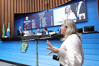 Lia Nogueira intercede por profissional para certificação em escola agro