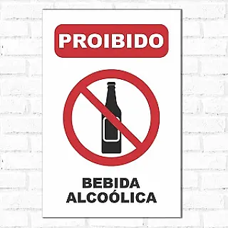 Vacinados contra Covid-19 deve aguardar 48 horas para ingerir bebida alcoólica