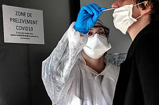Brasil se aproxima da marca de 23 mil recuperados da covid-19