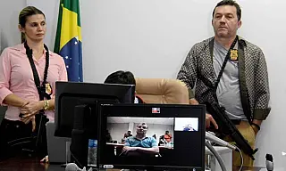 Governo planeja mandar Cesare Battisti de volta à Itália