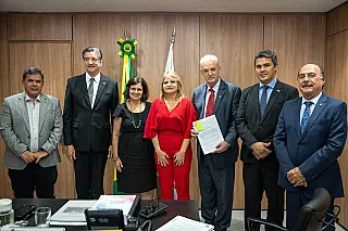Geraldo convida ministra Nísia, da Saúde, para lançar SAMU Indígena em Dourados