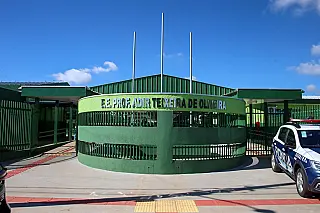 Reformas e nova escola beneficiam 2,5 mil alunos em Ponta Porã