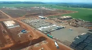 Ouvinte da JOTA FM na Obra da INPASA em Sidrolândia