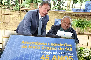 Livro celebra 45 anos da ALEMS com resgate histórico do Parlamento