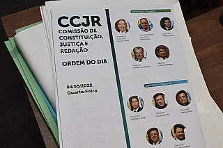 CCJR analisa juridicidade de onze matérias