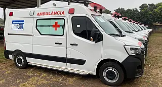 Governo entrega ambulâncias e caminhonetes para reforçar a saúde em 40 municípios